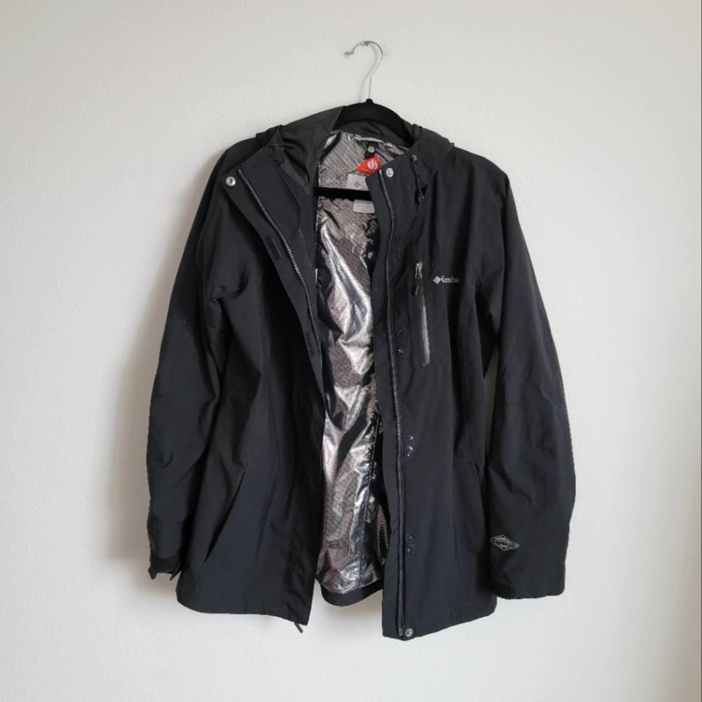Columbia rain jacket
